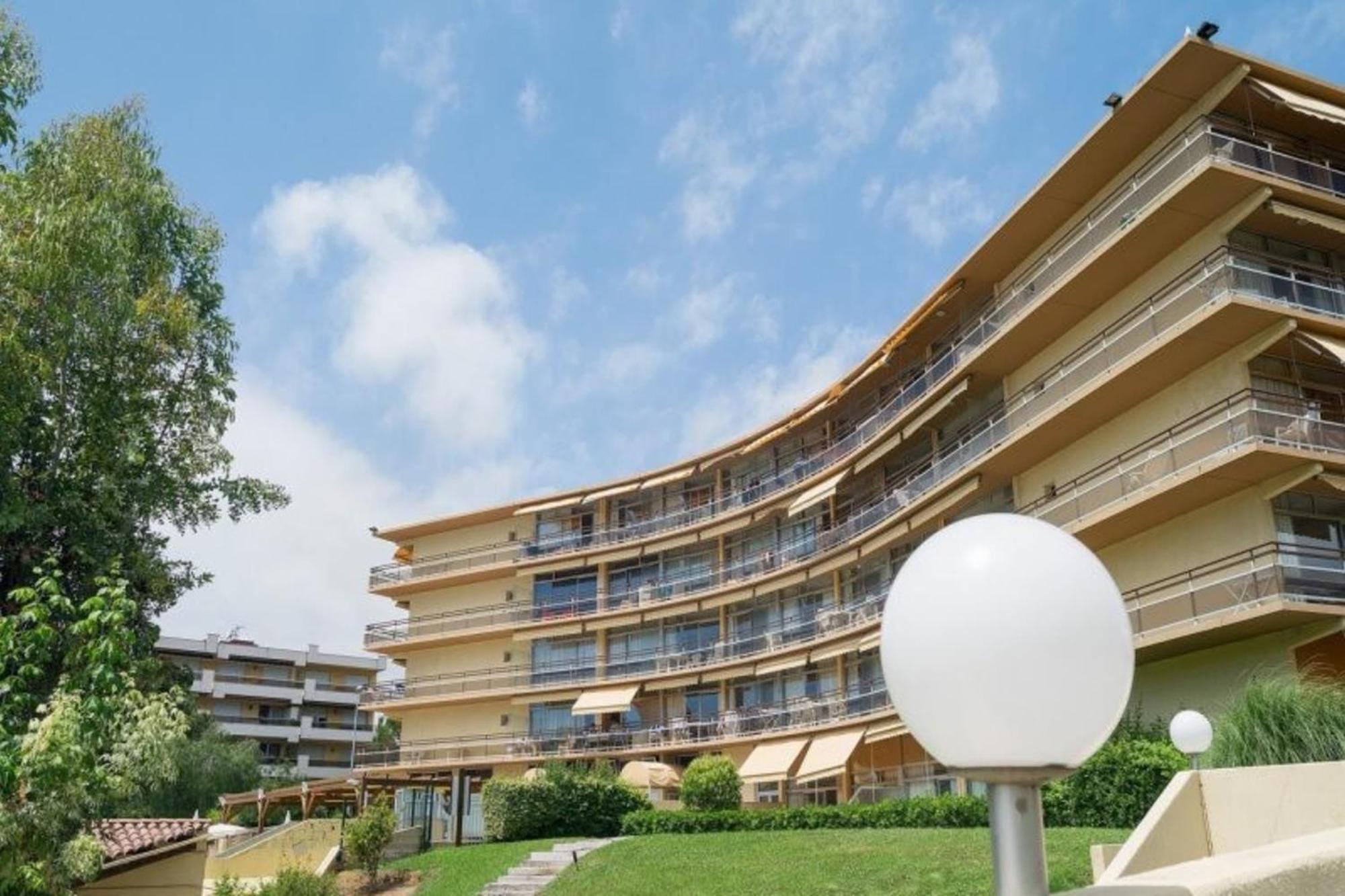 06U - Beautiful Studio In Residence - Swimming Pool And Tennis Court Saint-Laurent-du-Var Buitenkant foto